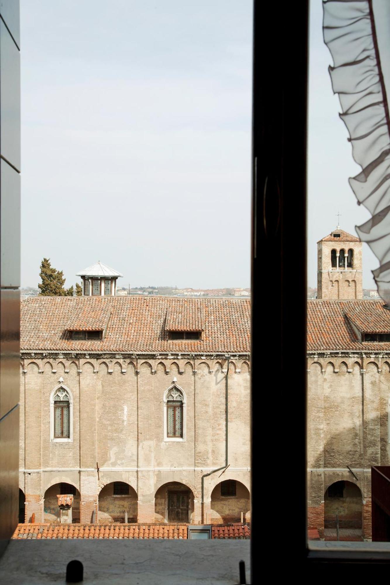 Ca Lezze Bell'Appartamento Nel Cuore Di Venezia Kültér fotó